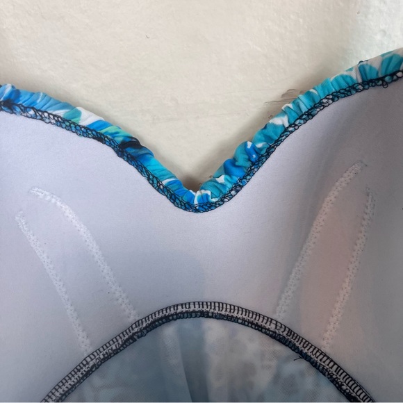 Magicsuit Woman’s one piece swimsuit-blue shades pattern-shirred front-size 8 - Picture 8 of 12